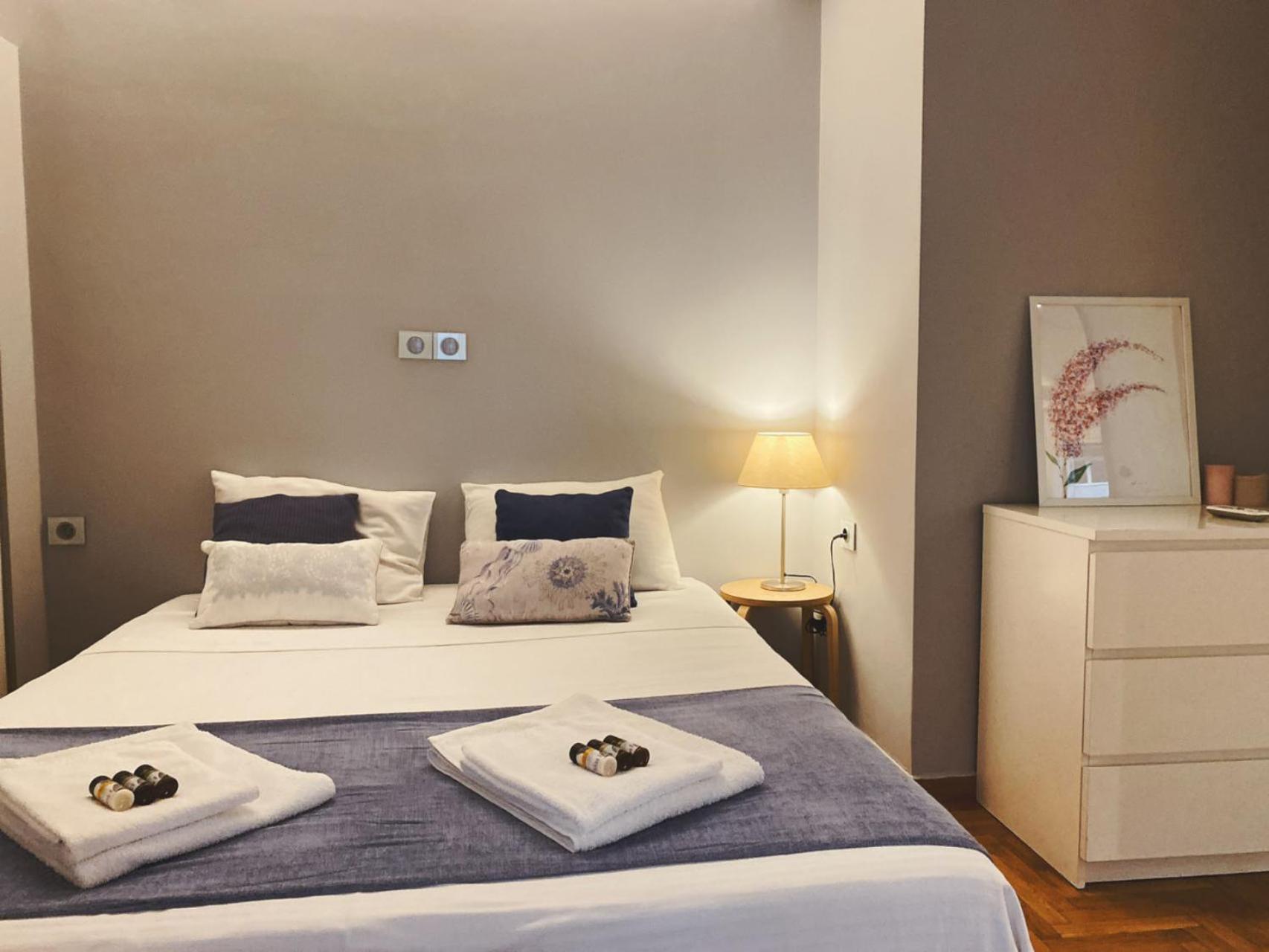Cozy Newly Renovated 1 Bedroom Apartment In The Heart Of Athén Kültér fotó